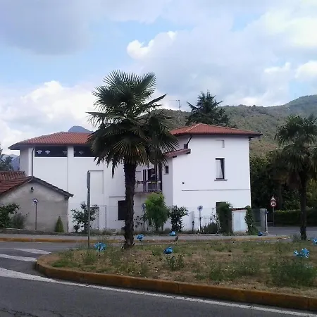 La Casa Bianca * Roe