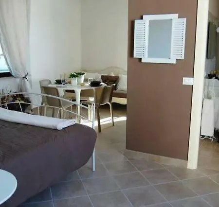 Apartment La Casa Bianca *