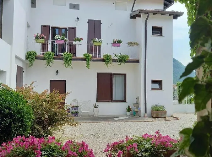 Apartment La Casa Bianca *