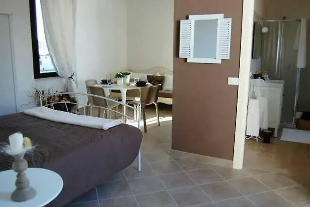 Apartment La Casa Bianca *